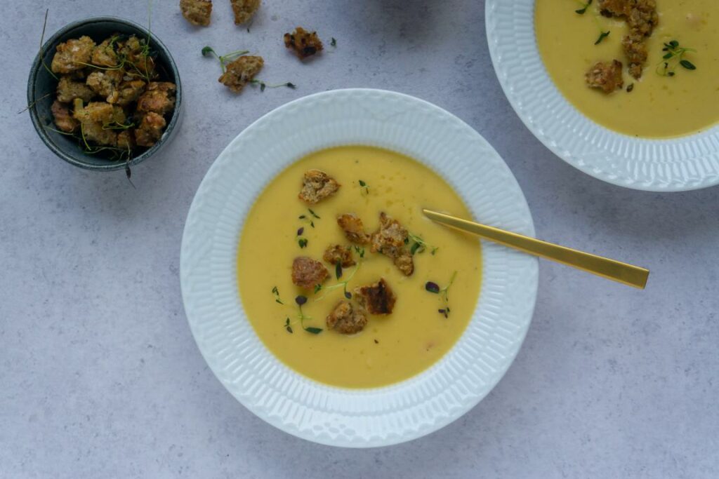 Blomkåls- gulerods suppe