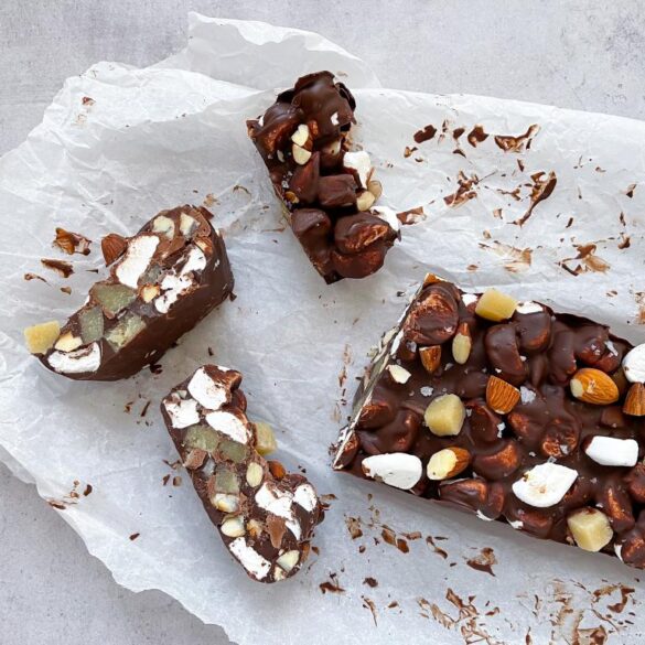 Rocky road med marcipan Rocky road med marcipan
