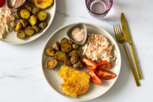 Sprød kylling med coleslaw