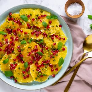 Salat med frugt og bær